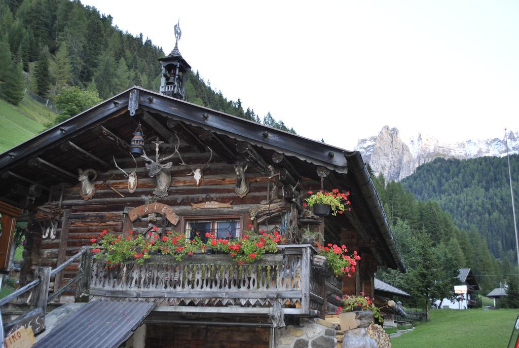 Romantik Villa Cesanueva Selva di Val Gardena Extérieur photo